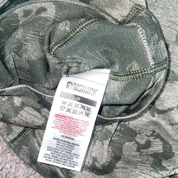 Gymshark Shorts 🧉 - Picture 4 of 4